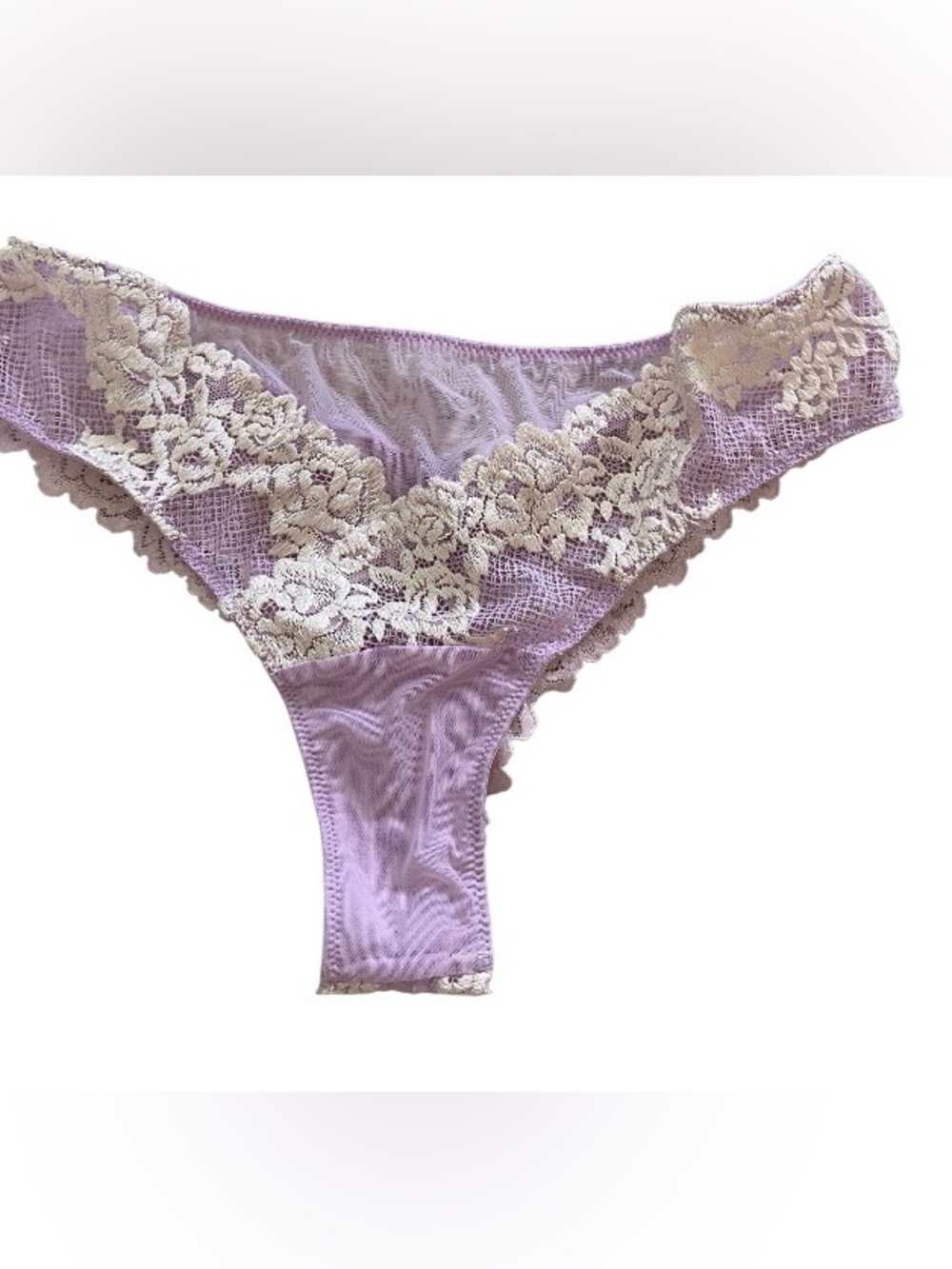 Intimissimi Lace-Trim Thong Panty in Lavender and rainbow size L